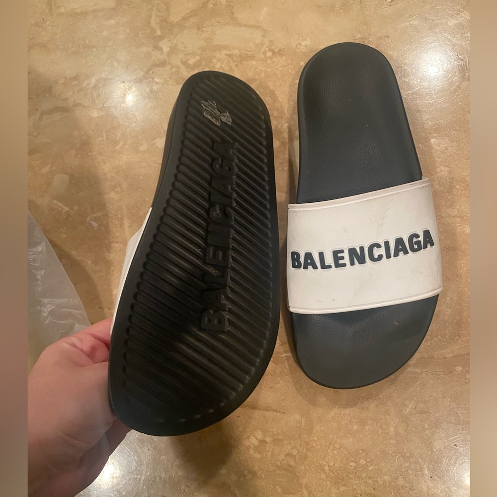 Women’s Balenciaga slides